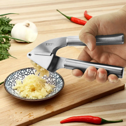 Garlic Press – Stainless Steel Manual Crusher for Garlic, Ginger & Vegetables